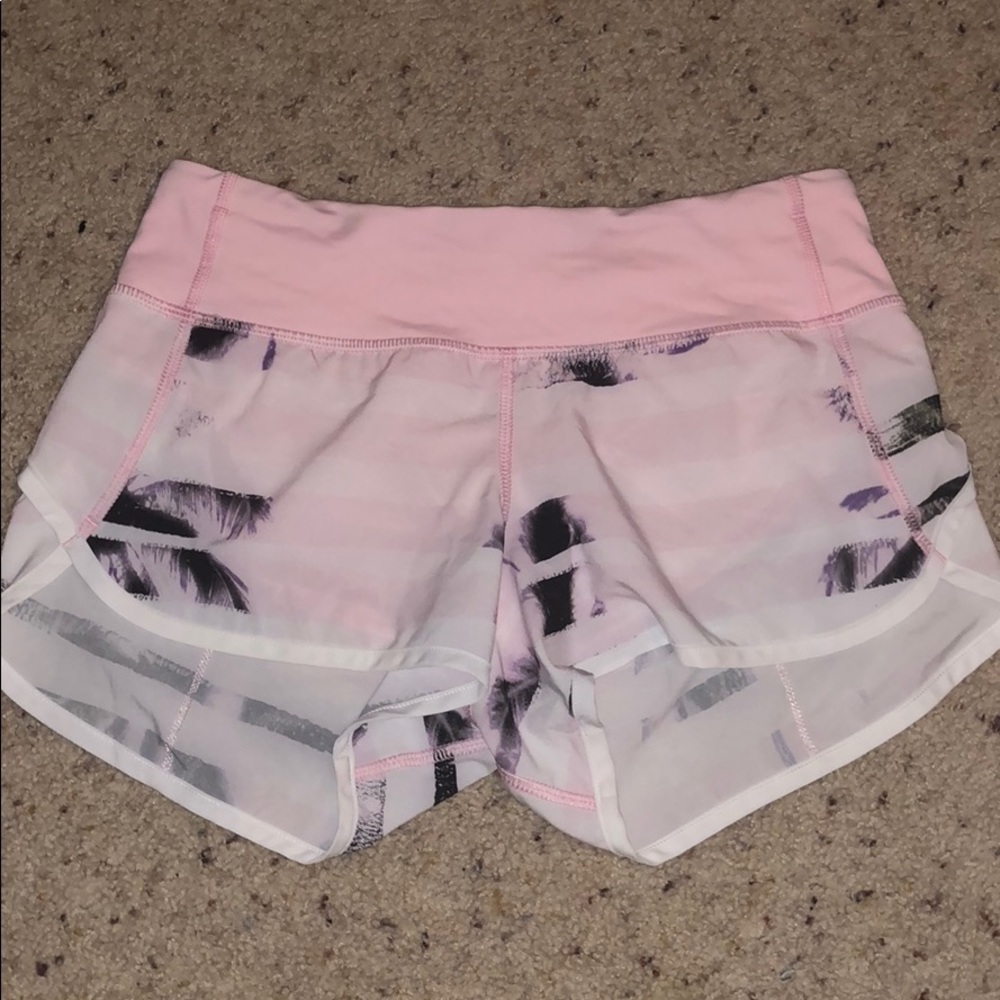 LULULEMON RARE SPEED SHORTS